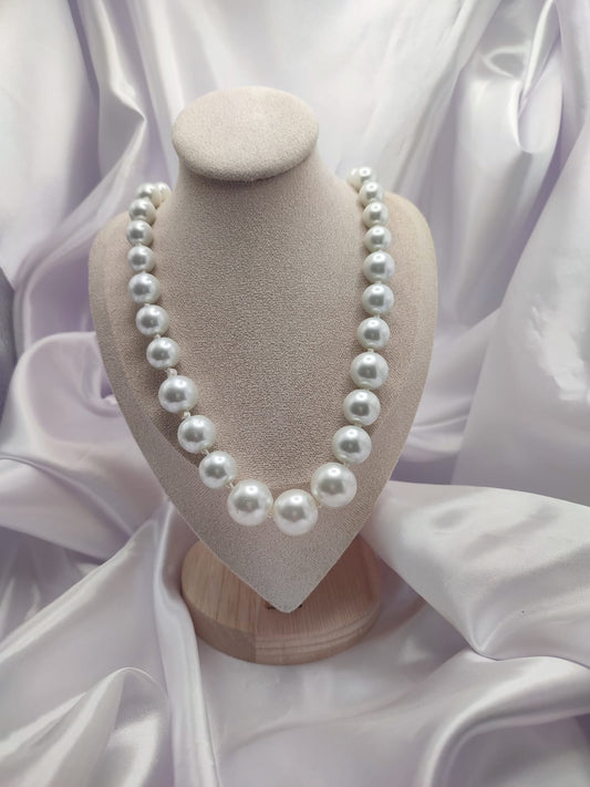 Collana perle bianche
